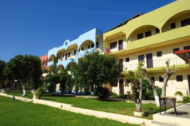 Maritime Hotel Apartments Petaloudes ภายนอก รูปภาพ
