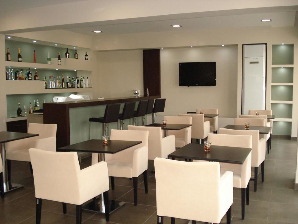 Maritime Hotel Apartments Petaloudes ภายนอก รูปภาพ